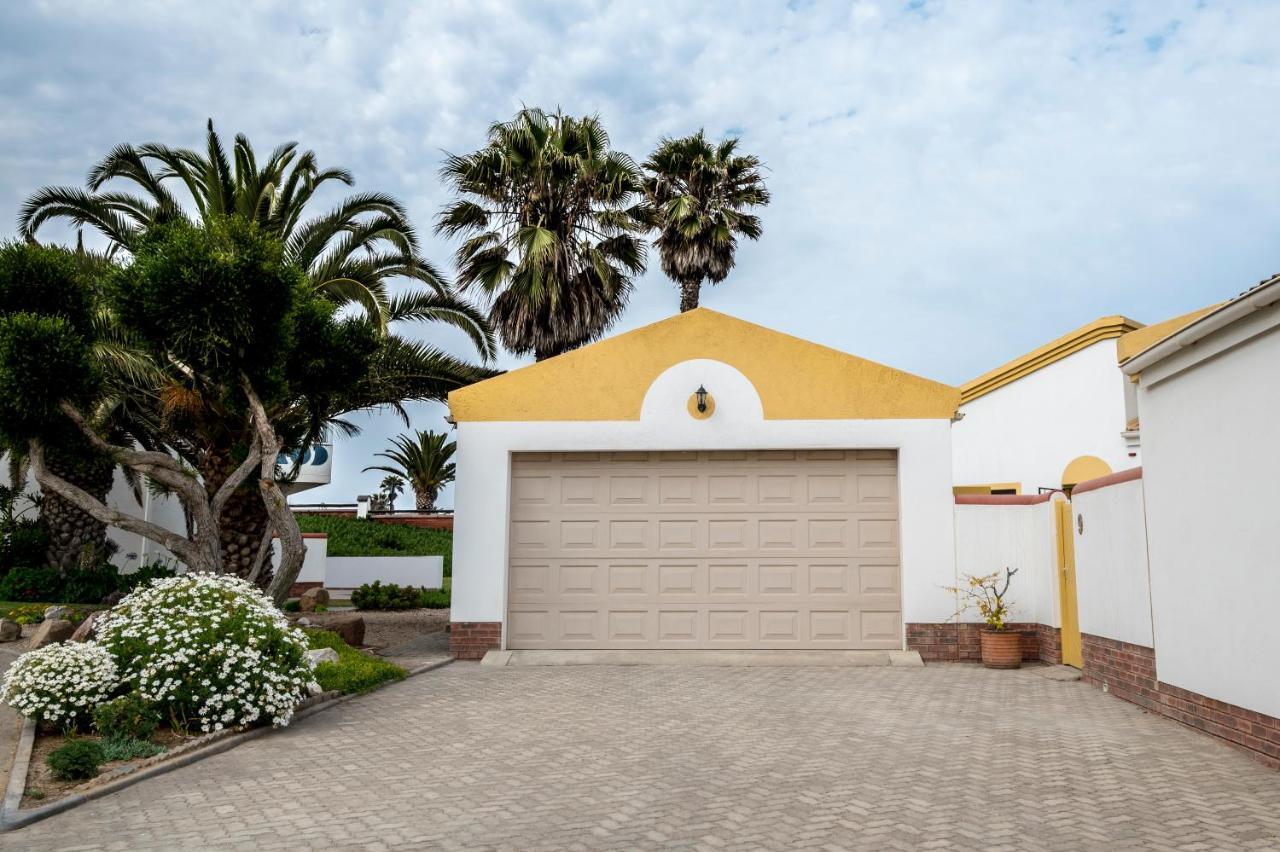 Nordstrand Self-Catering Flat Swakopmund Exteriör bild