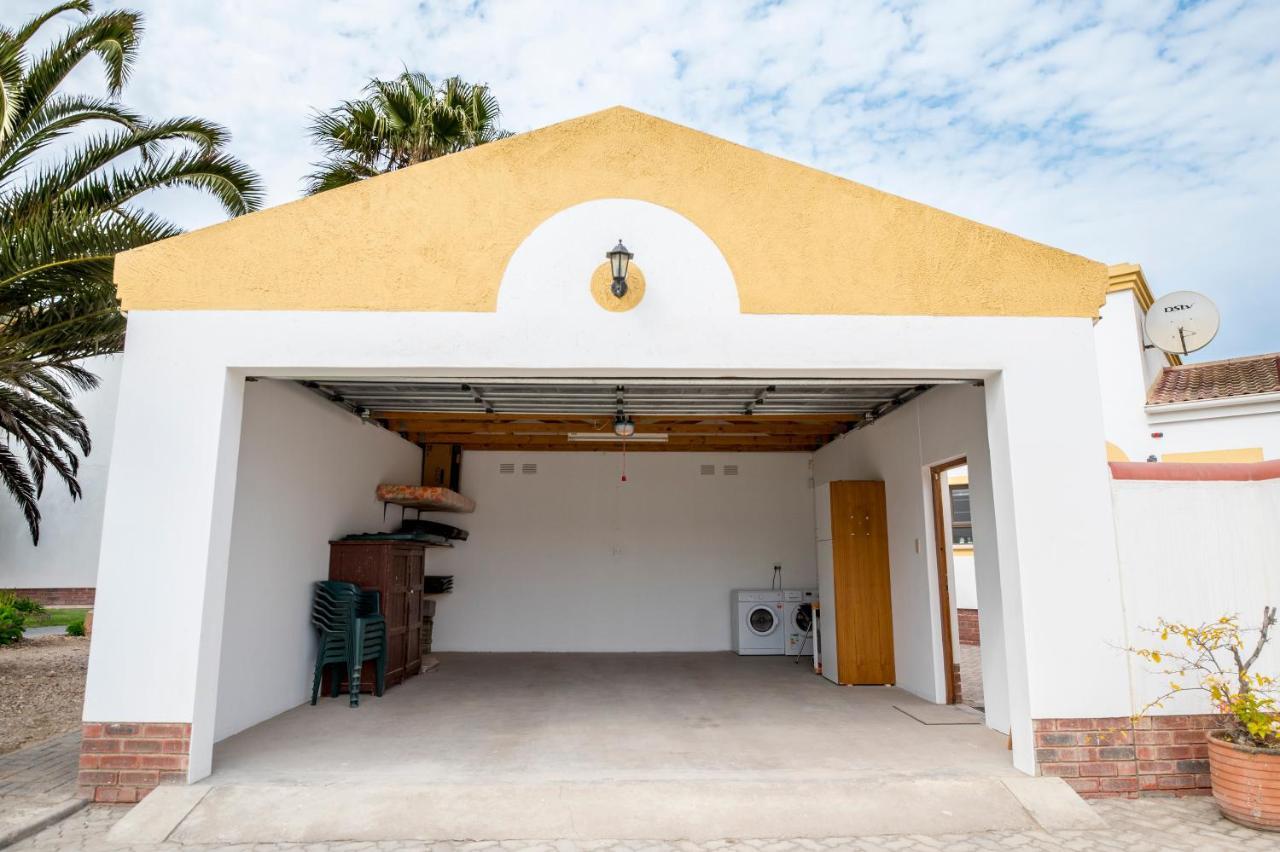 Nordstrand Self-Catering Flat Swakopmund Exteriör bild